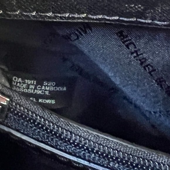 Michael Kors Rayne Small MINI Crossbody Bag Black - Picture 9 of 13